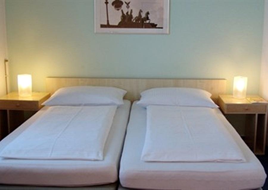 Enjoy Hotel Berlin City Messe Extérieur photo