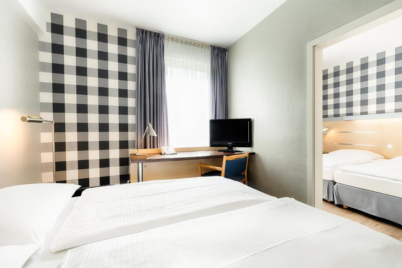 Enjoy Hotel Berlin City Messe Extérieur photo