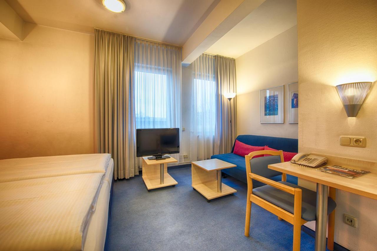 Enjoy Hotel Berlin City Messe Extérieur photo