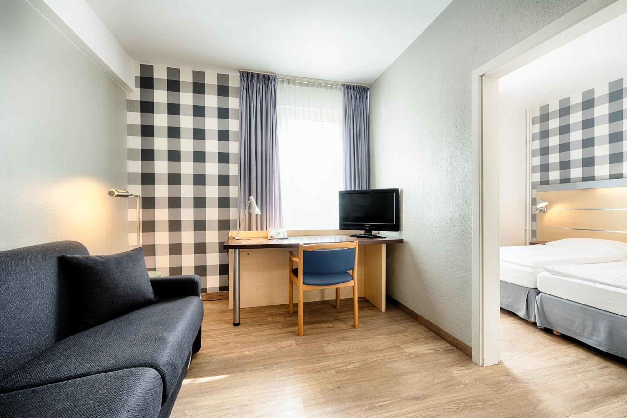 Enjoy Hotel Berlin City Messe Extérieur photo