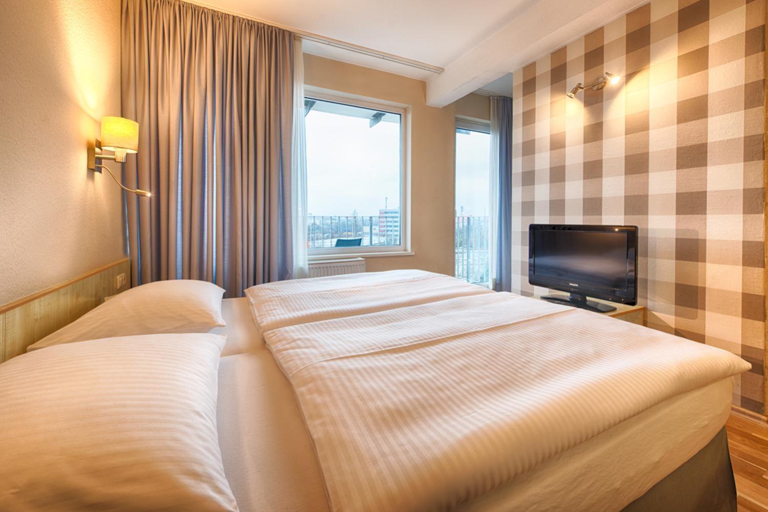 Enjoy Hotel Berlin City Messe Extérieur photo