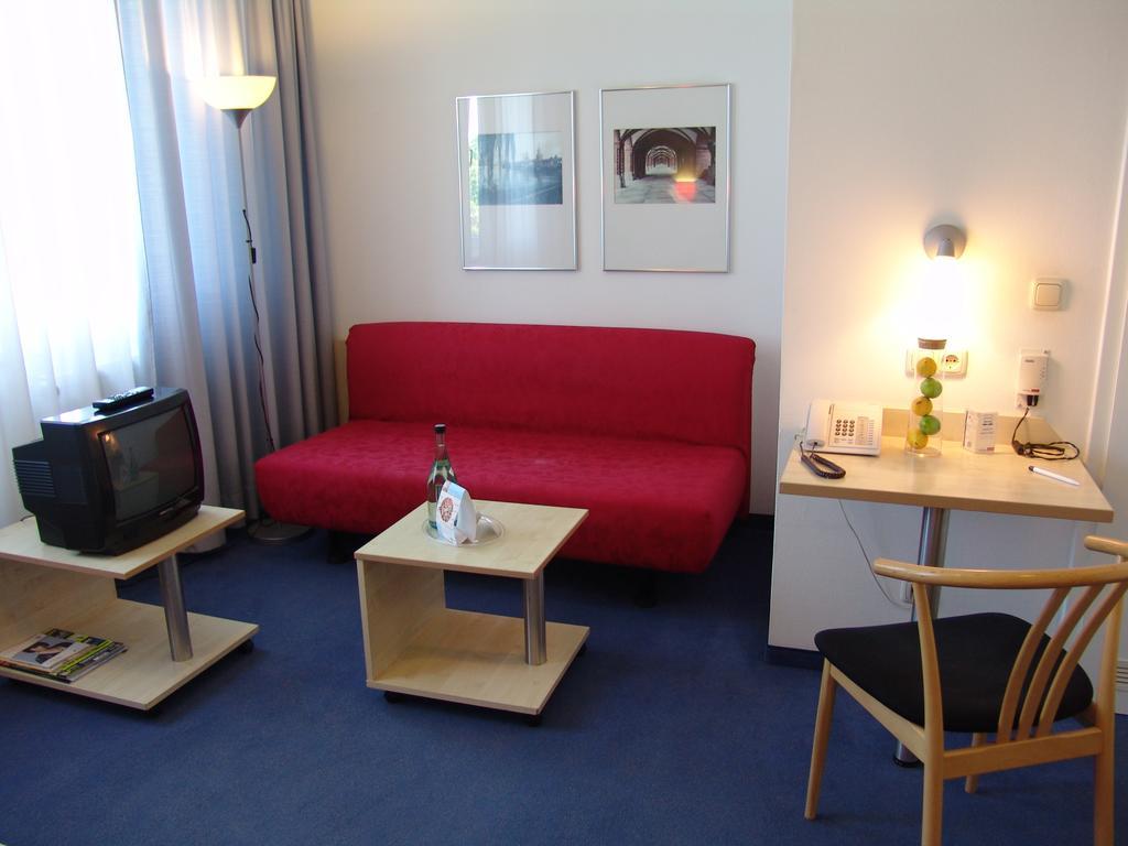 Enjoy Hotel Berlin City Messe Extérieur photo