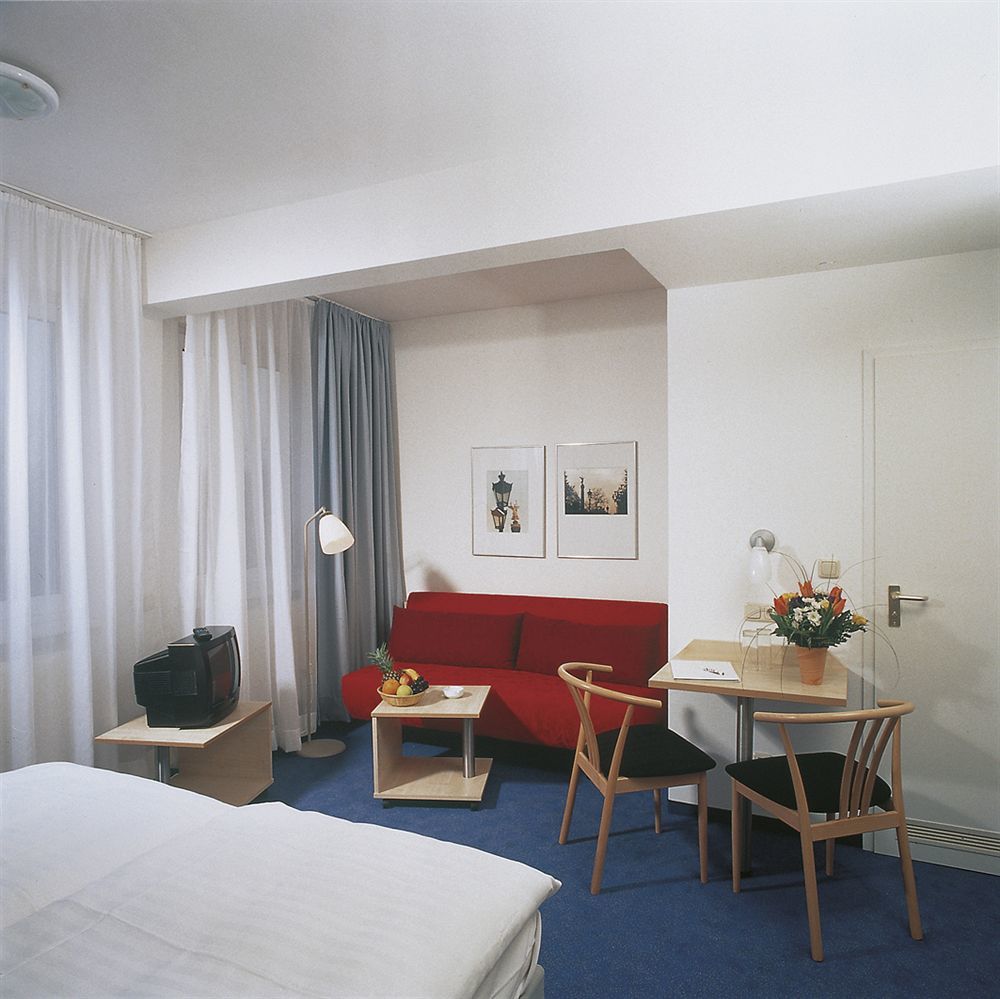 Enjoy Hotel Berlin City Messe Extérieur photo